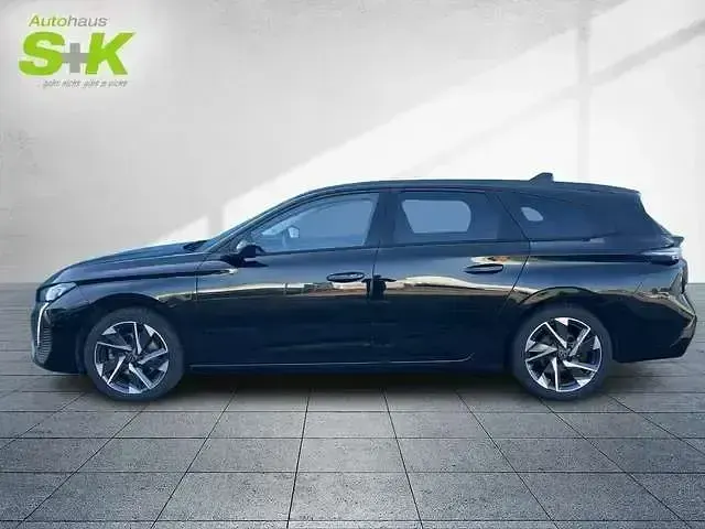 Gebraucht Peugeot 308 Allure 131 PS (96 kW) 2023 Schwarz Kombi