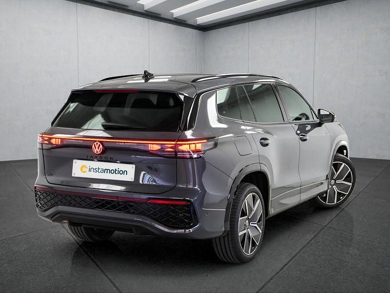 Neu VW Tayron 193 PS (141 kW) 2025 Silber SUV