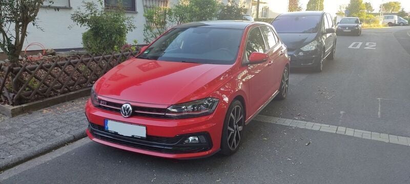 Rot Gebraucht 2019 VW Polo GTI Limousine | 18.499 € - Bild 1/4