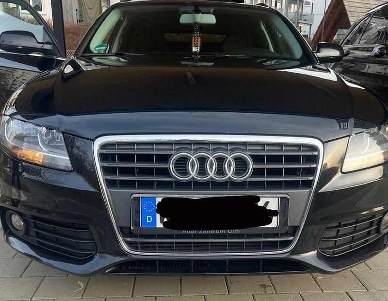 Gebraucht Audi A4 Ambition 120 PS (88 kW) 2011 Schwarz Kombi