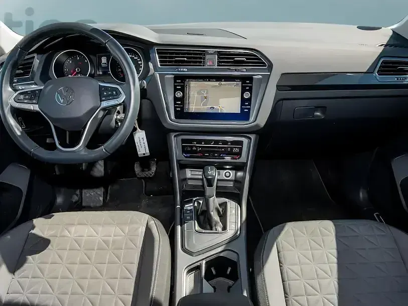 Gebraucht VW Tiguan 150 PS (110 kW) 2023 Schwarz SUV