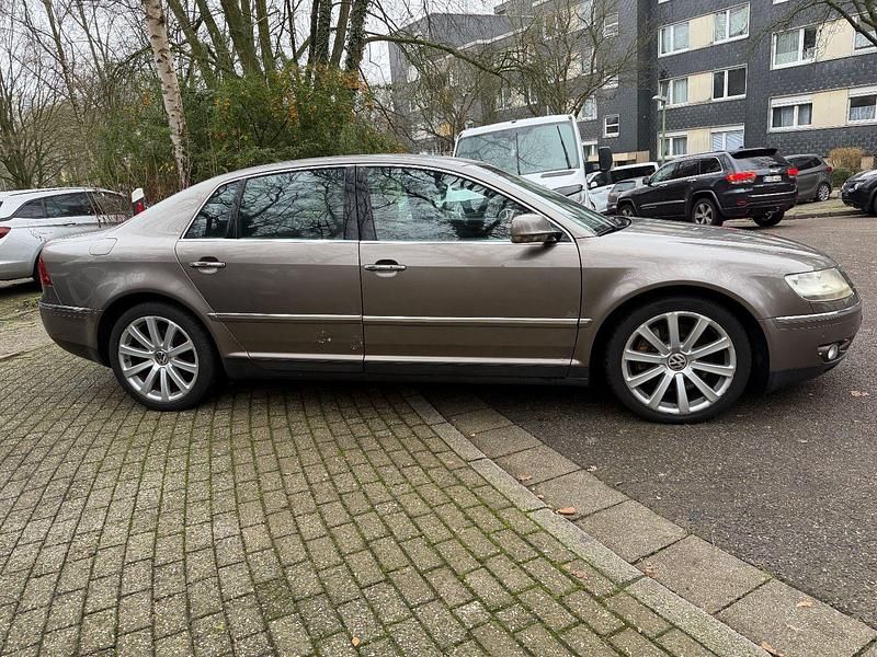 Gebraucht VW Phaeton 224 PS (164 kW) 2005 Grau Limousine