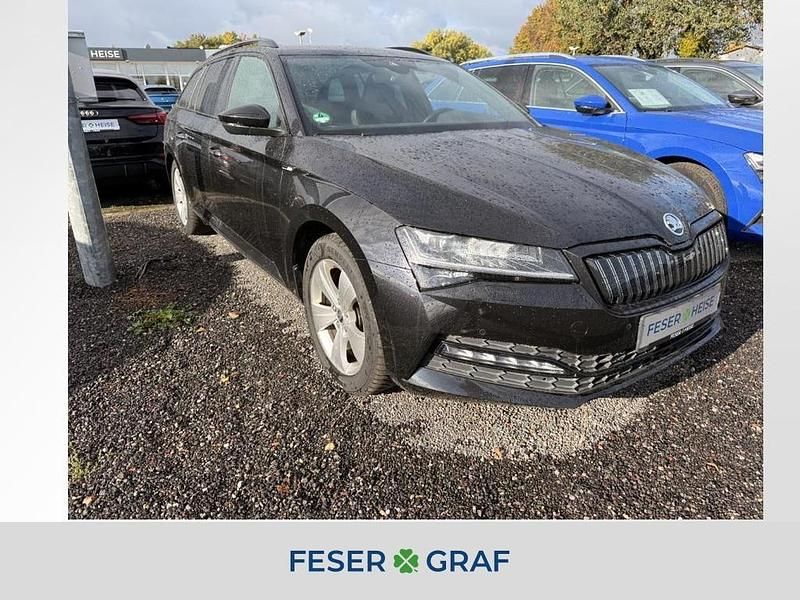 Schwarz Gebraucht 2020 Skoda Superb SportLine Kombi | 21.440 € (Fairer Preis) - Bild 1/4