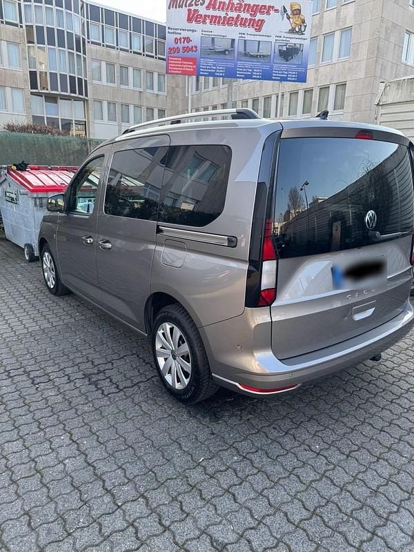 Gebraucht VW Caddy 155 PS (114 kW) 2023 Silber Van / Kleinbus