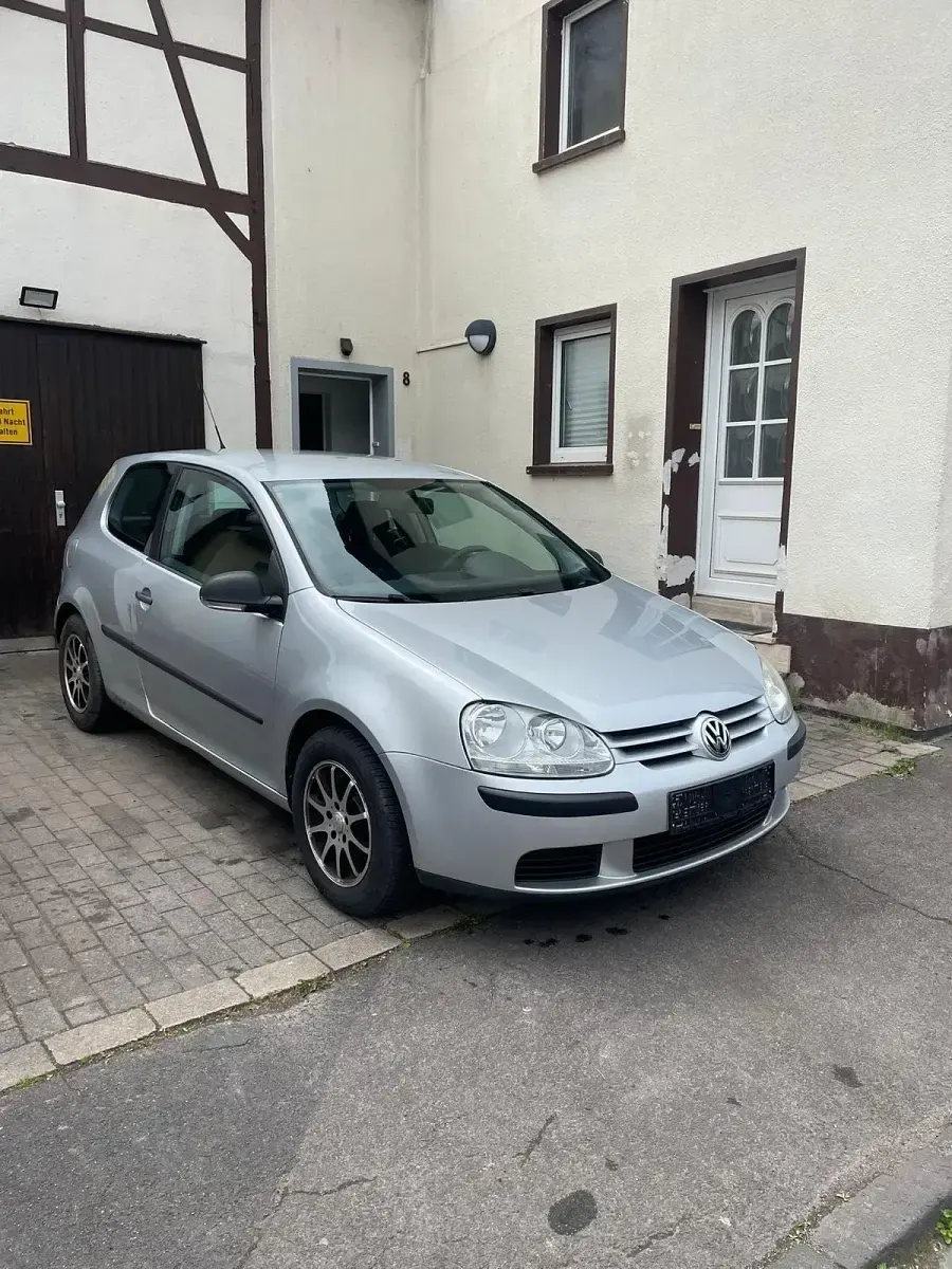 Gebraucht VW Golf V 75 PS (55 kW) 2007 Silber Kleinwagen