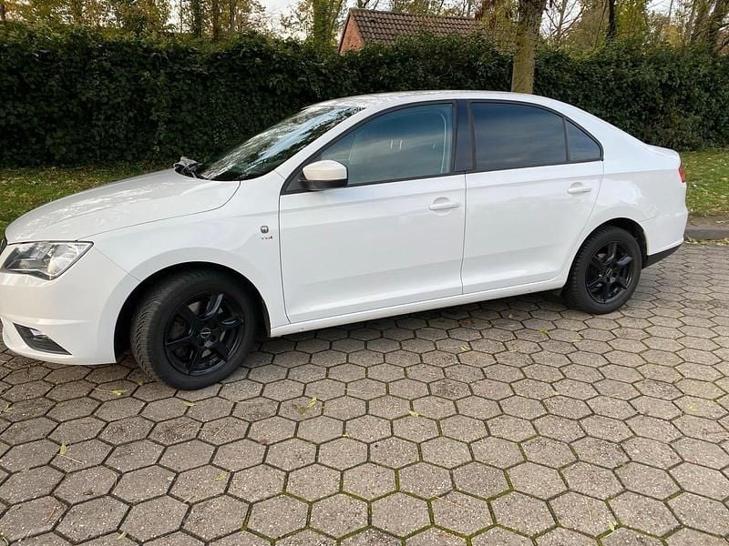Gebraucht Seat Toledo 105 PS (77 kW) 2013 Weiß Kleinwagen