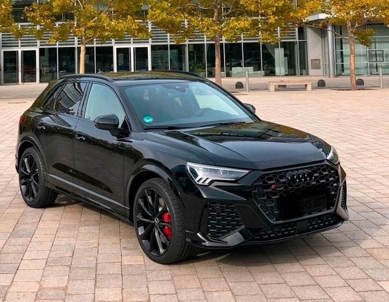 Schwarz Gebraucht 2021 Audi RS Q3 Ambiente SUV | 44.500 € (Fairer Preis) - Bild 1/4