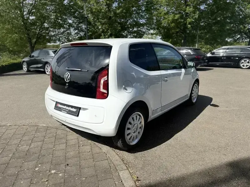 Second-hand VW up! 75 CP (55 kW) 2012 Alb Hatchback