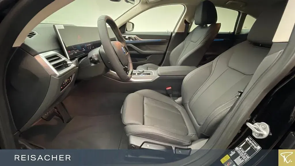 Neu BMW i4 250 kW (340 PS) 2026 Schwarz Limousine