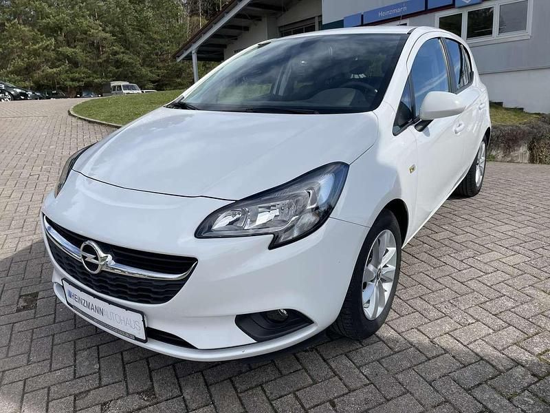 Gebraucht Opel Corsa 101 PS (74 kW) 2017 Schneeweiss/summitwhite/arctic Kleinwagen
