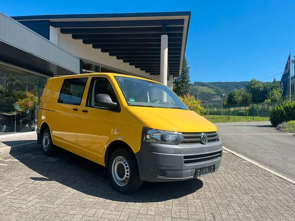 Usata VW Transporter 84 CV (61 kW) 2012 Giallo Furgone