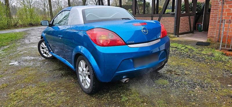 Gebraucht Opel Tigra 125 PS (91 kW) 2005 Blau Cabrio