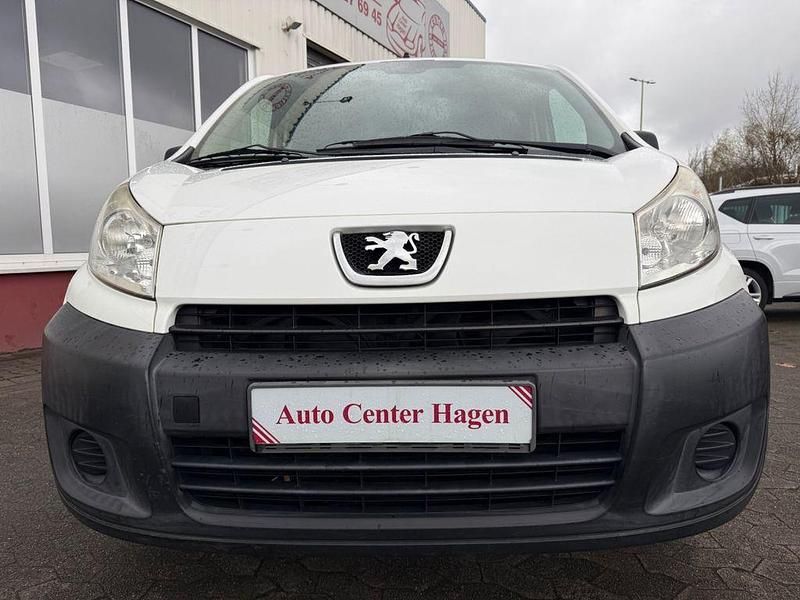 Gebraucht Peugeot Expert 120 PS (88 kW) 2011 Weiß Van