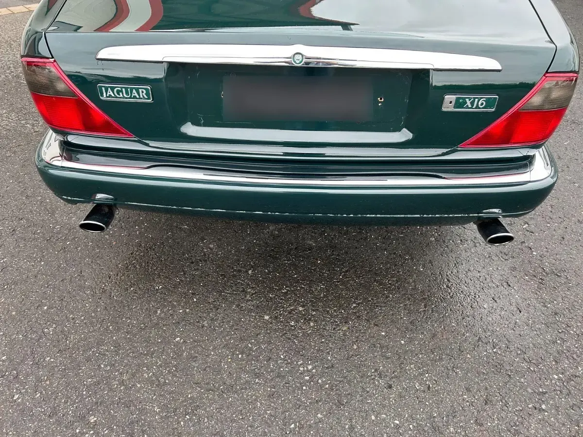 Gebraucht Jaguar X300 211 PS (155 kW) 1995 Grün Limousine