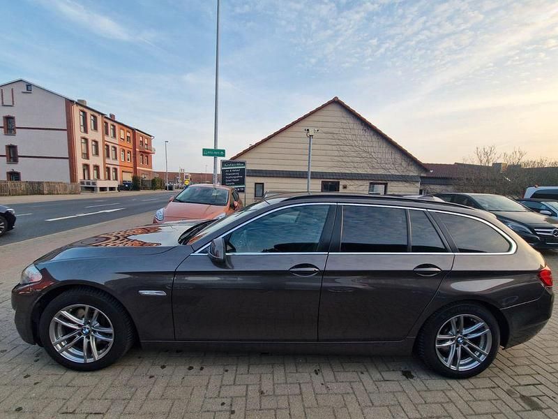 Gebraucht BMW 530 Performance 258 PS (189 kW) 2013 Braun Kombi