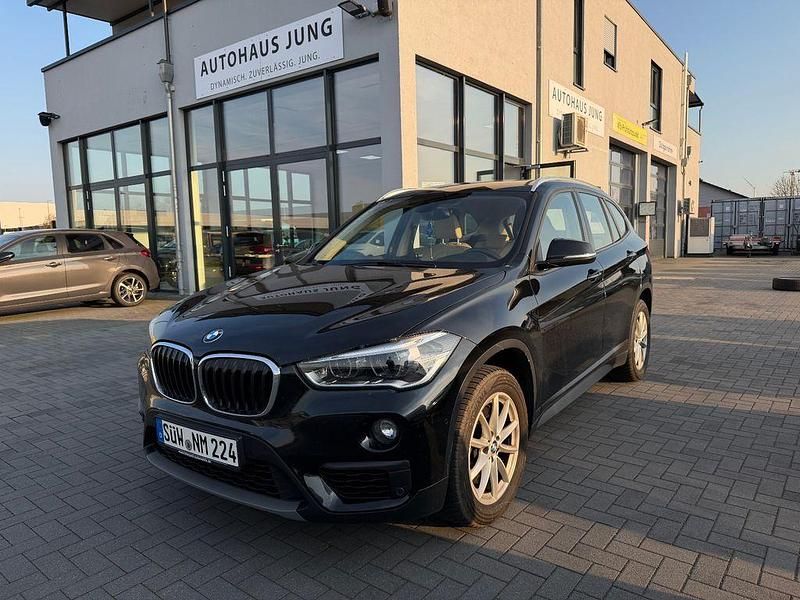 Gebraucht BMW X1 Advantage 190 PS (139 kW) 2016 Schwarz SUV
