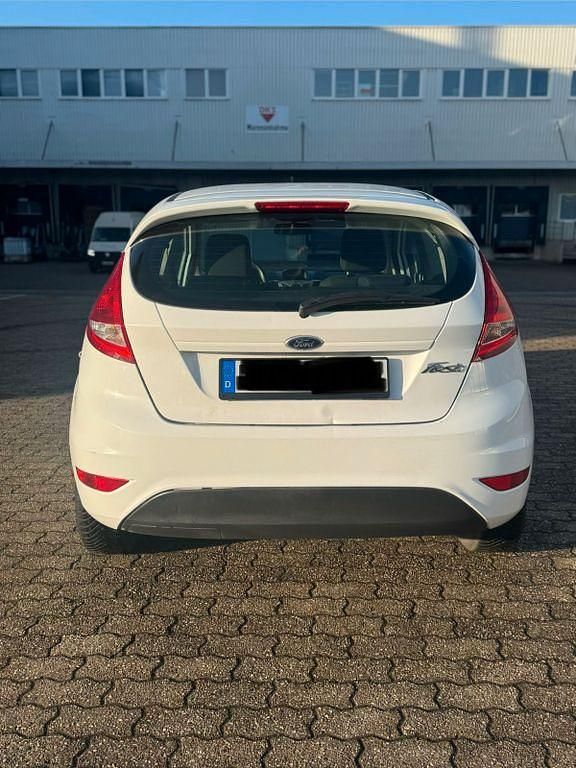 Gebraucht Ford Fiesta 60 PS (44 kW) 2012 Kleinwagen