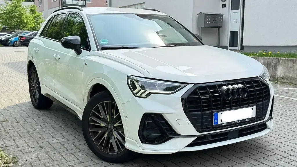 Second-hand Audi Q3 Ambiente 190 CP (139 kW) 2019 Alb SUV