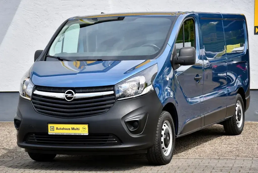 Gebraucht Opel Vivaro-e Combi 145 PS (106 kW) 2019 Blau Van / Kleinbus