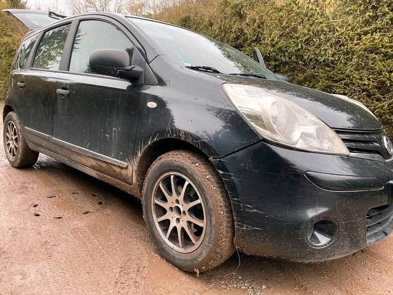 Gebraucht Nissan Note 88 PS (64 kW) 2009 Schwarz Kleinwagen