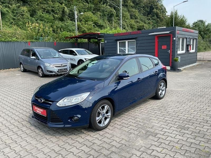 Blau Gebraucht 2014 Ford Focus SYNC Edition Limousine | 4.200 € (Superpreis) - Bild 1/4
