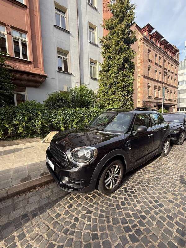 Gebraucht 2019 Mini One Countryman SUV | 21.200 € (Etwas zu teuer) - Bild 1/4