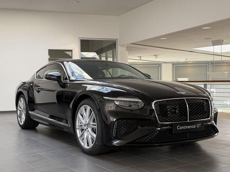 Neu Bentley Continental 680 PS (500 kW) 2025 Schwarz Coupé
