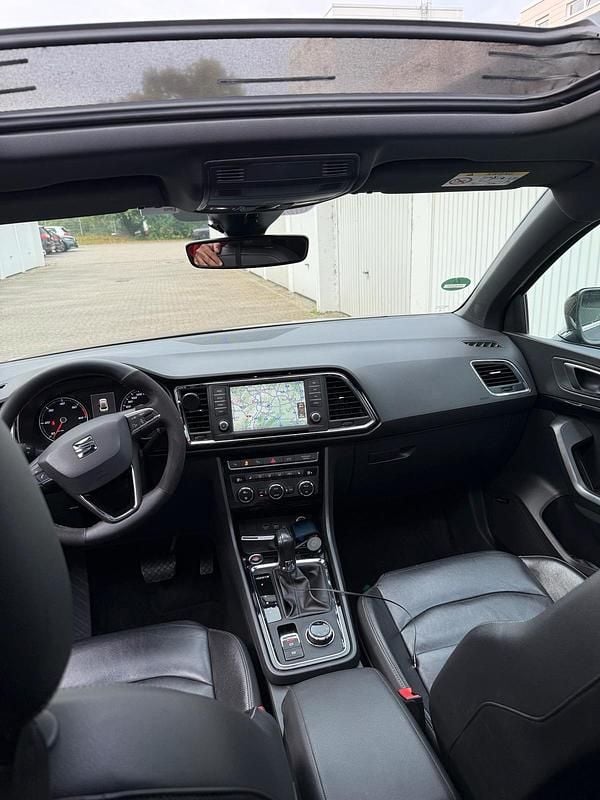 Schwarz Gebraucht 2016 Seat Ateca 4Drive SUV | 15.499 € (Fairer Preis) - Bild 1/4