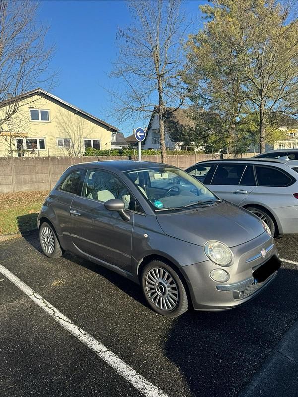 Grau Gebraucht 2010 Fiat 500 Kleinwagen | 2.950 € (Fairer Preis) - Bild 1/4