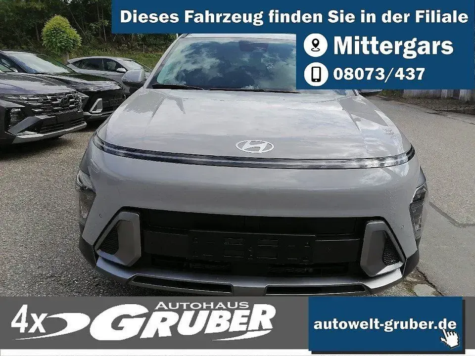 Neu Hyundai Kona Trend 150 PS (110 kW) 2026 Ecotronic grey SUV