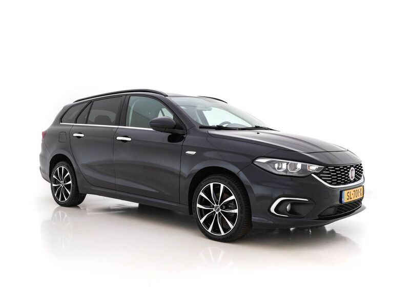 Schwarz Gebraucht 2018 Fiat Tipo Business Kombi | 5.846 € - Bild 1/4