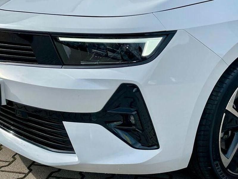 Gebraucht Opel Astra GS Line 146 PS (107 kW) 2024 Arktis weiß Limousine