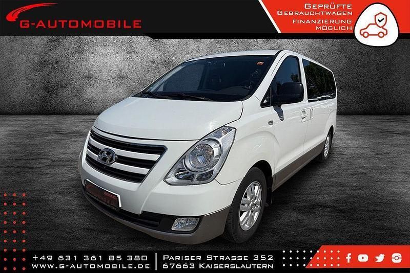 Weiß Gebraucht 2017 Hyundai H-1 Premium Van / Kleinbus | 22.800 € - Bild 1/4
