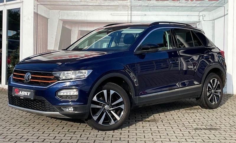 Blau Gebraucht 2020 VW T-Roc IQ Drive SUV | 15.990 € - Bild 1/4