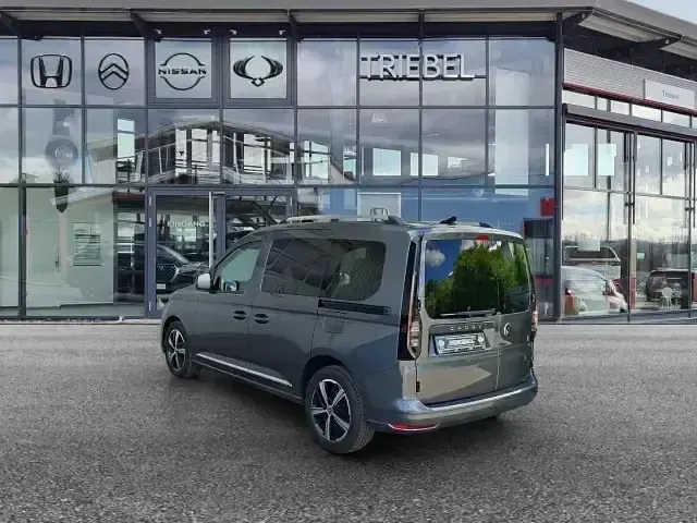Gebraucht VW Caddy Style 116 PS (85 kW) 2021 Grau Van / Kleinbus