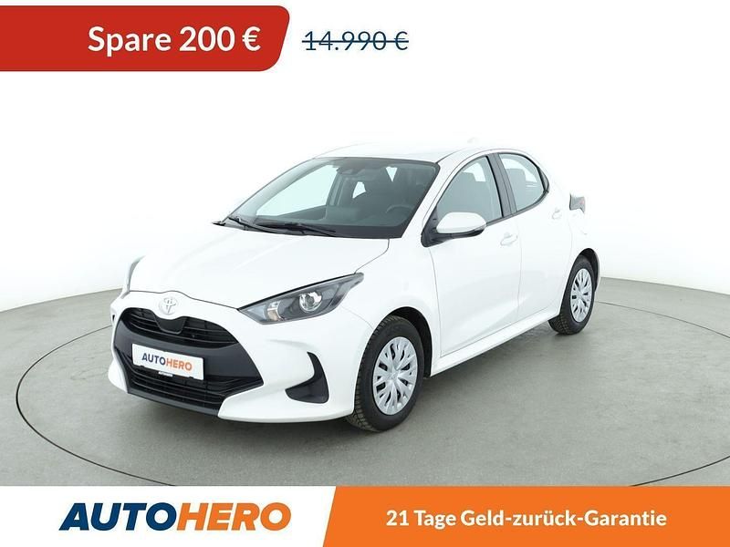 Weiß Gebraucht 2023 Toyota Yaris Comfort Kleinwagen | 14.790 € (Guter Preis) - Bild 1/3