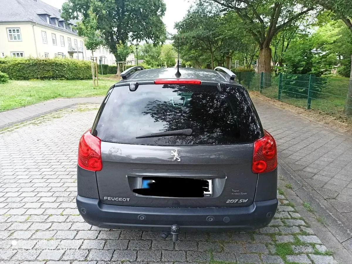 Gebraucht Peugeot 207 109 PS (80 kW) 2007 Grau Kombi