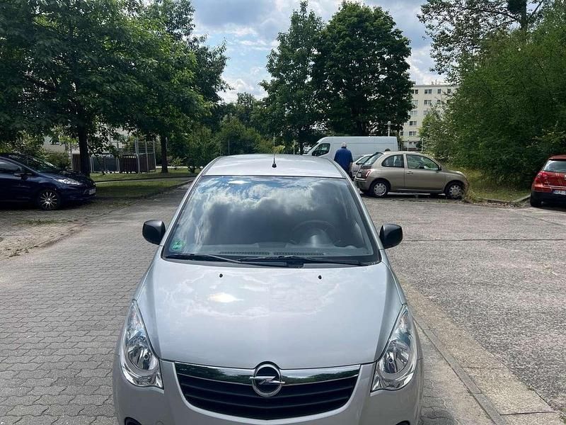 Silber Gebraucht 2013 Opel Agila Kombi | 4.500 € (Fairer Preis) - Bild 1/4