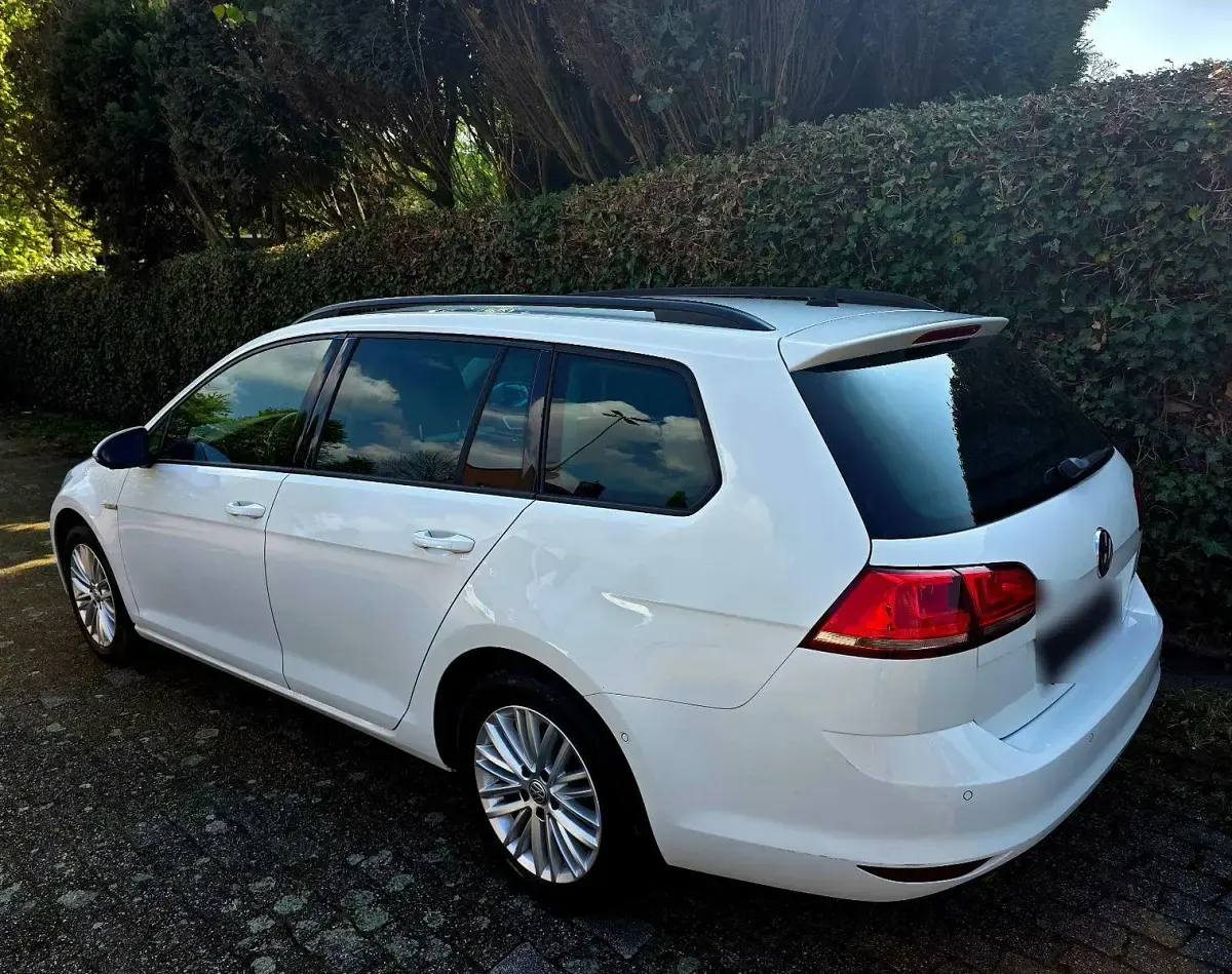 Gebraucht VW Golf VII Cup 110 PS (80 kW) 2014 Weiß Kombi