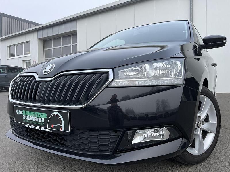 Schwarz Gebraucht 2021 Skoda Fabia Cool Plus Limousine | 12.860 € (Fairer Preis) - Bild 1/4