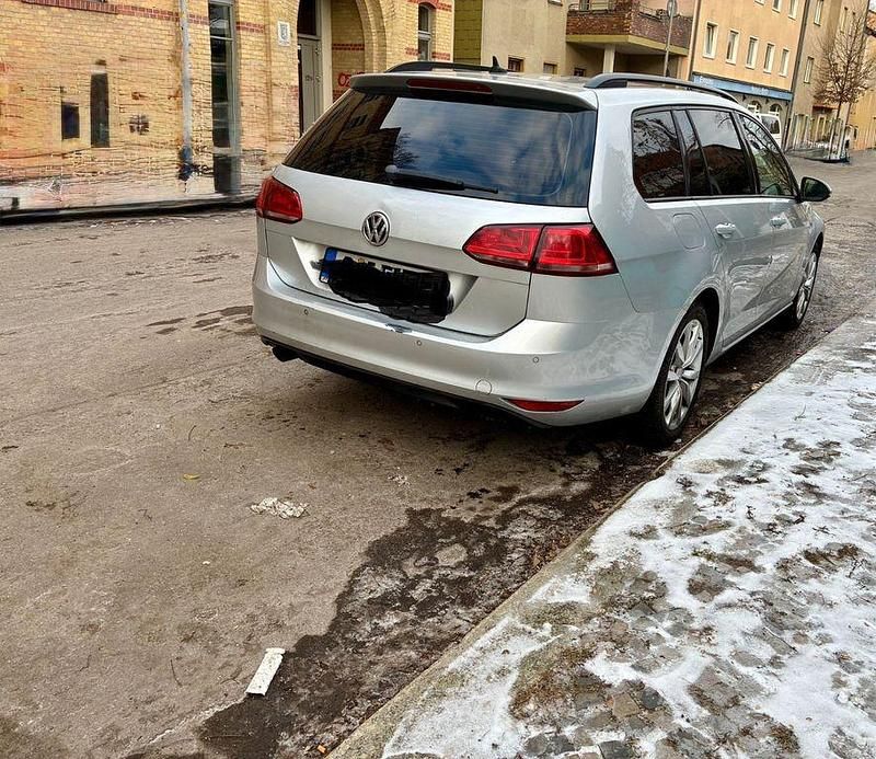 Gebraucht VW Golf VII Comfortline 110 PS (80 kW) 2015 Silber Kombi