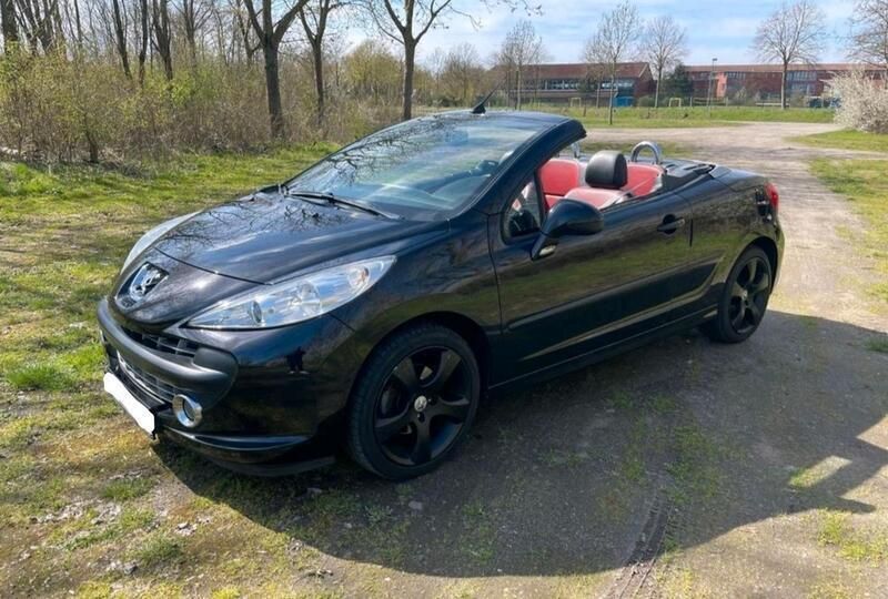 Schwarz Gebraucht 2007 Peugeot 207 CC Cabrio | 2.900 € (Fairer Preis) - Bild 1/4