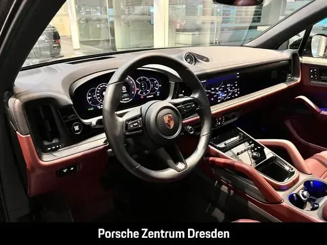 Neu Porsche Cayenne 471 PS (346 kW) 2026 Quarzitgraumetallic (metallic) SUV