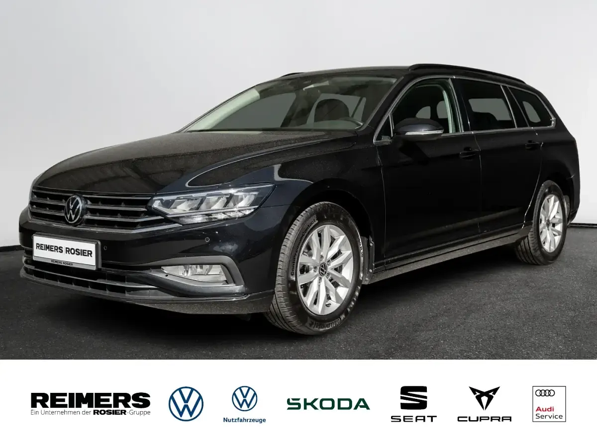 Gebraucht VW Passat Business 150 PS (110 kW) 2023 Kombi