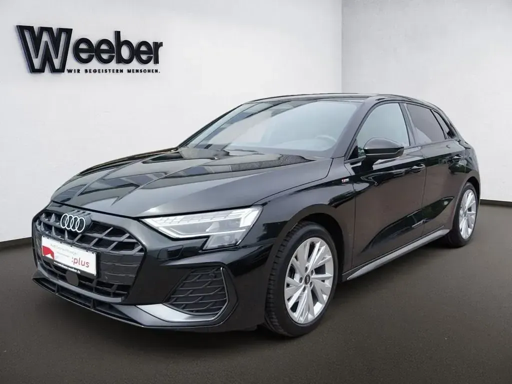 Gebraucht Audi A3 Ambiente 150 PS (110 kW) 2025 Mythosschwarz metallic Limousine
