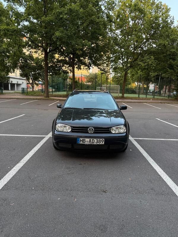 Schwarz Gebraucht 2003 VW Golf IV Kombi | 800 € (Guter Preis) - Bild 1/4