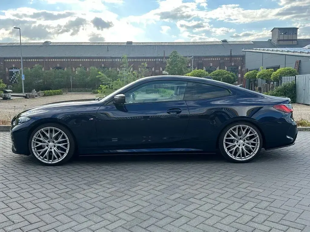 Gebraucht BMW 430 M Sport 258 PS (189 kW) 2021 Blau Coupé