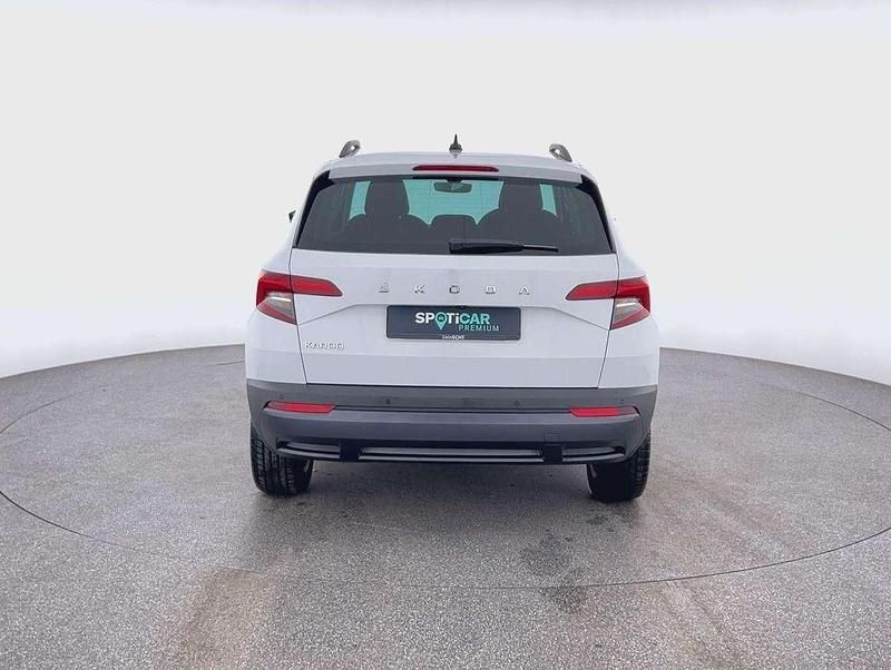 Gebraucht Skoda Karoq Ambition 116 PS (85 kW) 2021 Moonweiss metallic SUV
