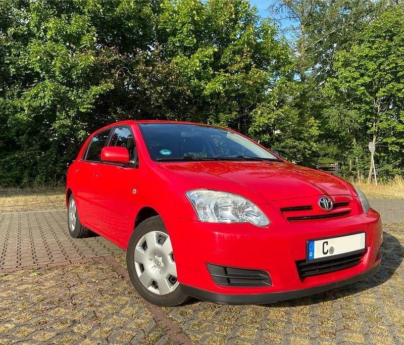 Rot Gebraucht 2005 Toyota Corolla Kombi | 2.800 € (Guter Preis) - Bild 1/4