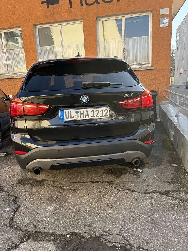 Gebraucht BMW X1 Sport Line 190 PS (139 kW) 2016 Schwarz SUV